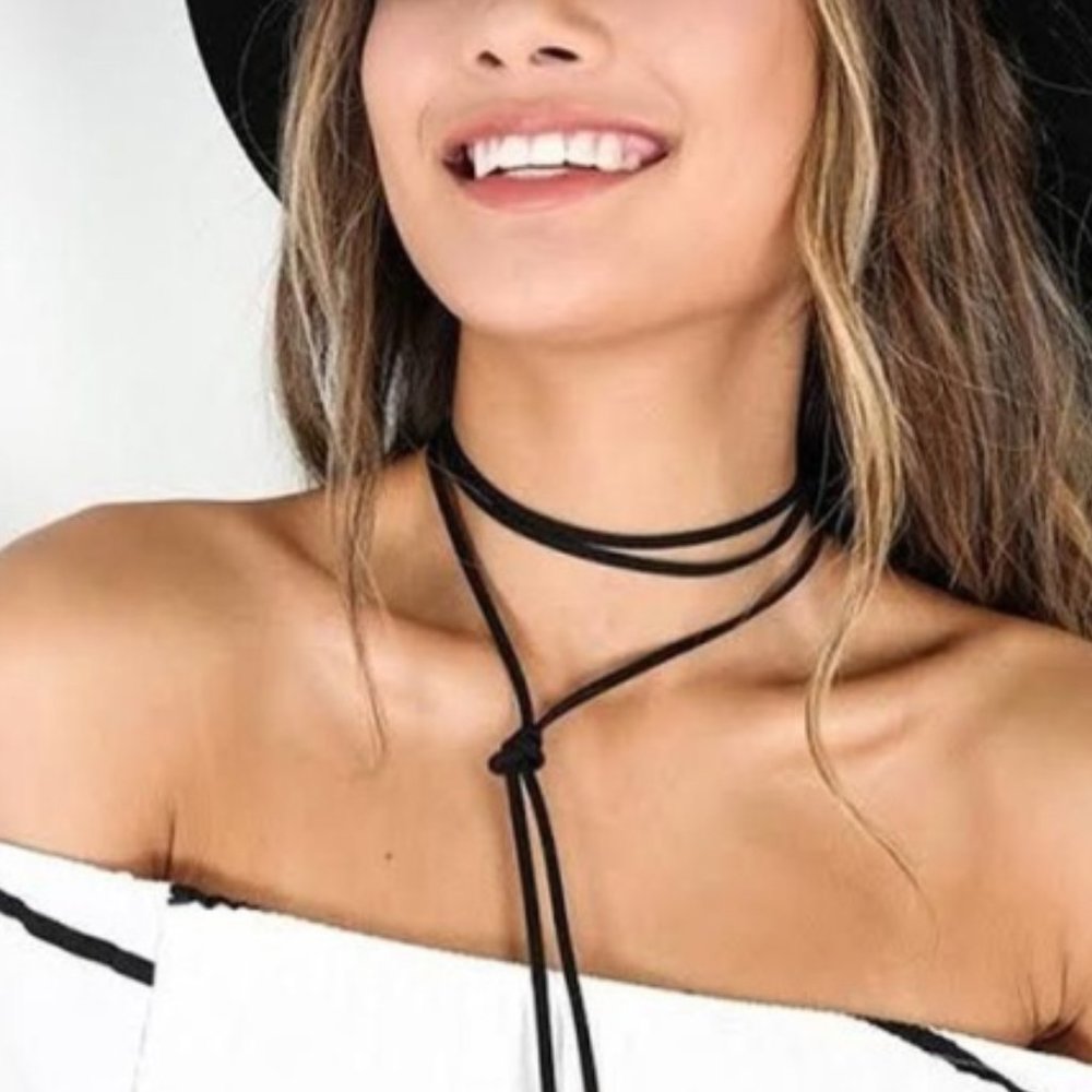 FP Jewelry black Soft Velvet/Suede cord Silver Ends Leaves Boho Necklace